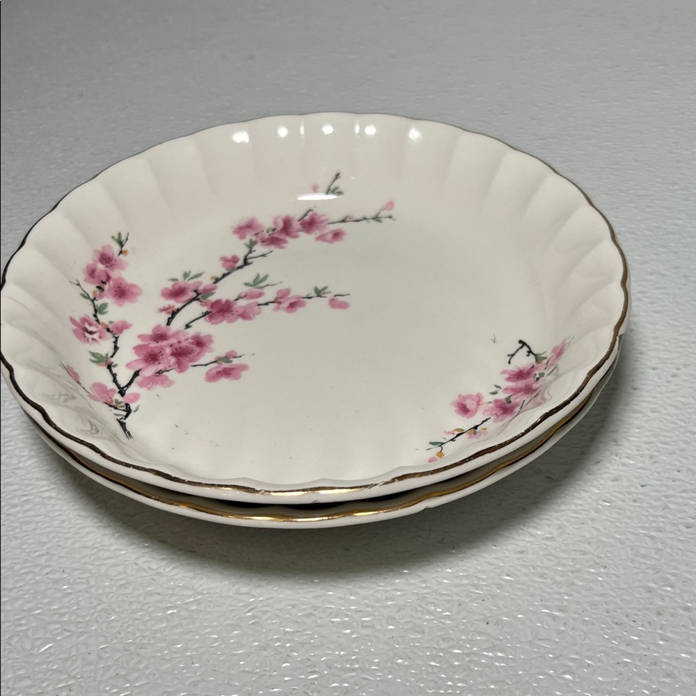 Vintage WS George Soup/Salad Bowls 22K Gold Trim in Bolero Design Made USA Set 2